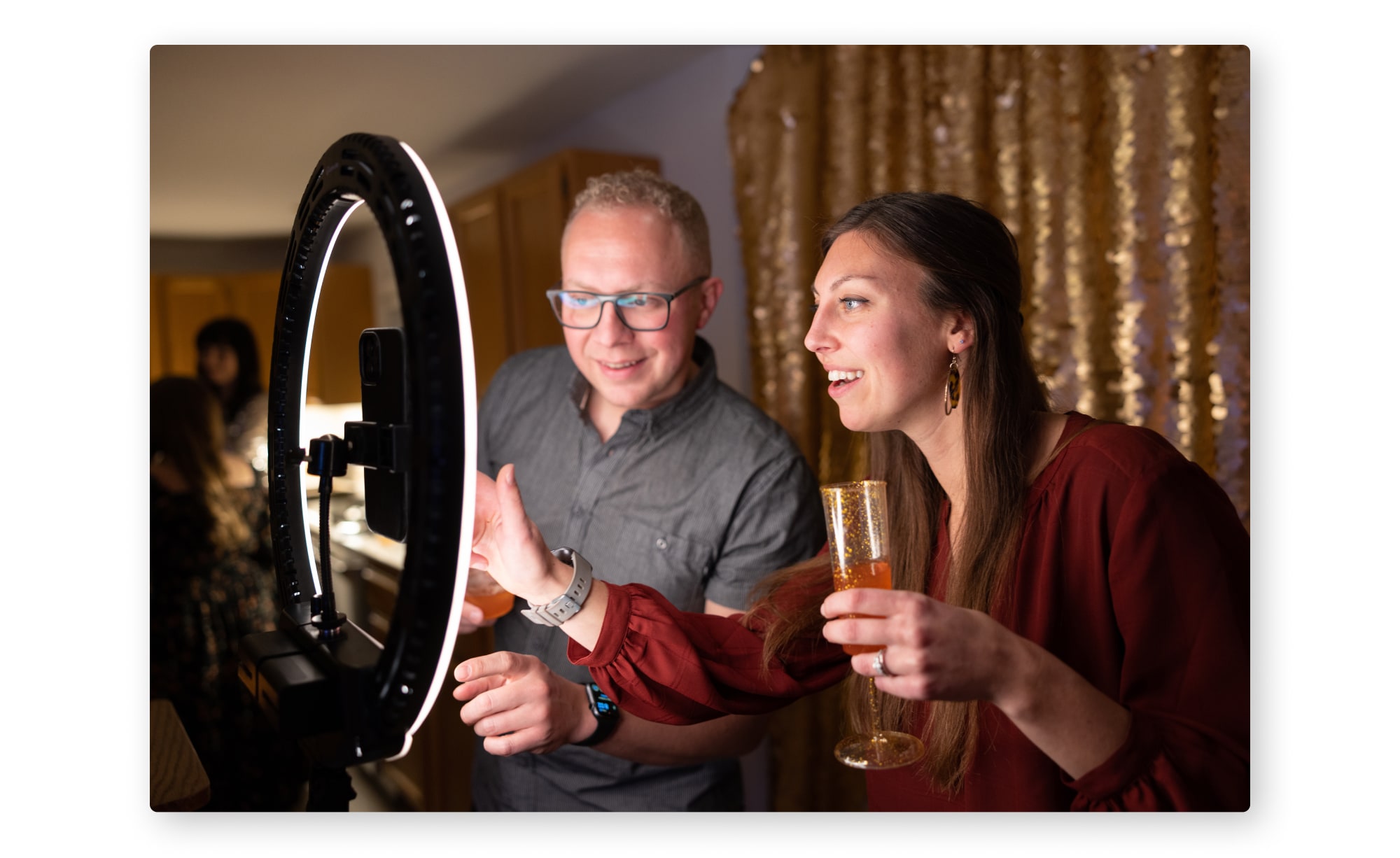 smartphone selfie station with ring light
